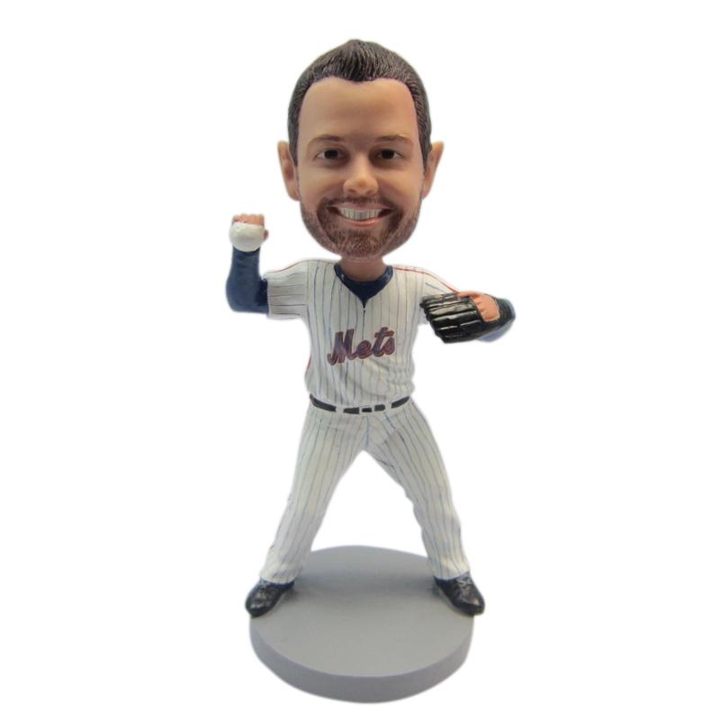 Custom Baseball Sportman Bobblehead - BobbleGifts